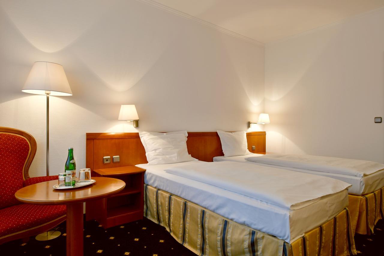 Coronet 4* Praga